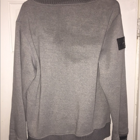 Men’s pullover sweatshirt Large - Picture 3 of 3